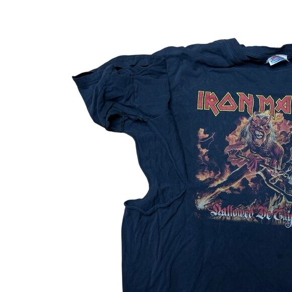 Vintage Thrashed Iron Maiden T Shirt XXL - Picture 3 of 6